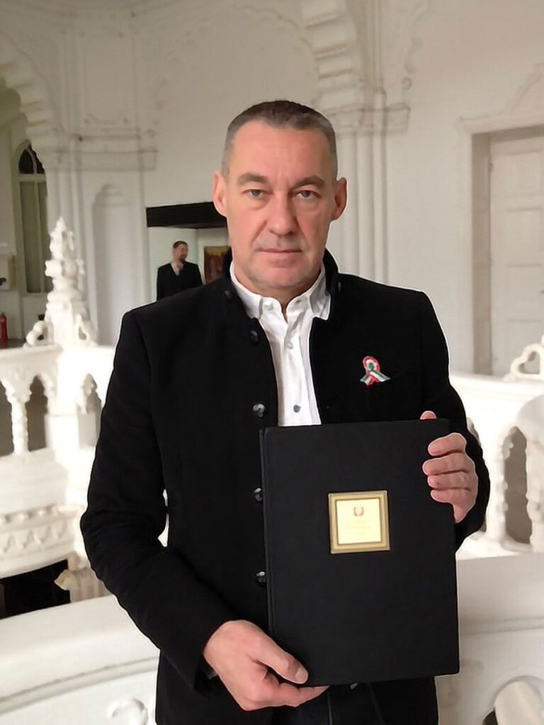 Magyarország Érdemes Művésze díj