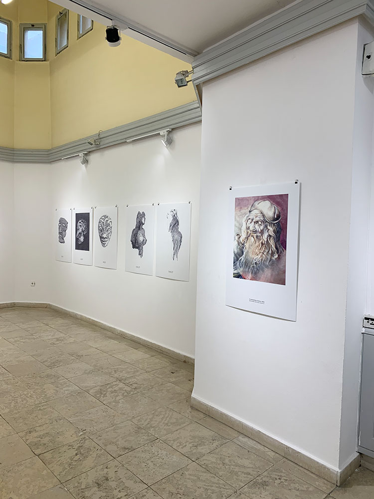 Köztes képek kiállítás