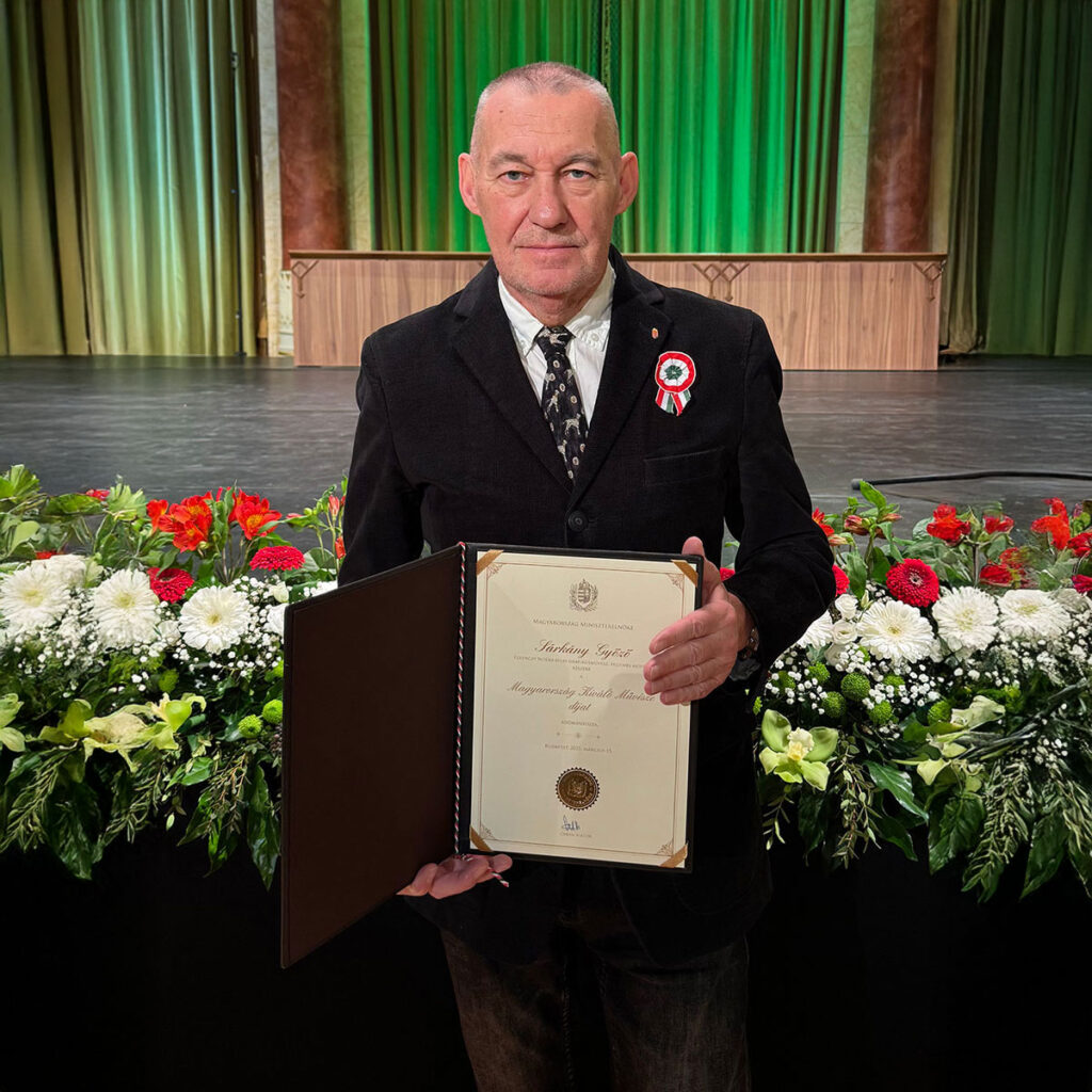Magyarország Kiváló Művésze díj