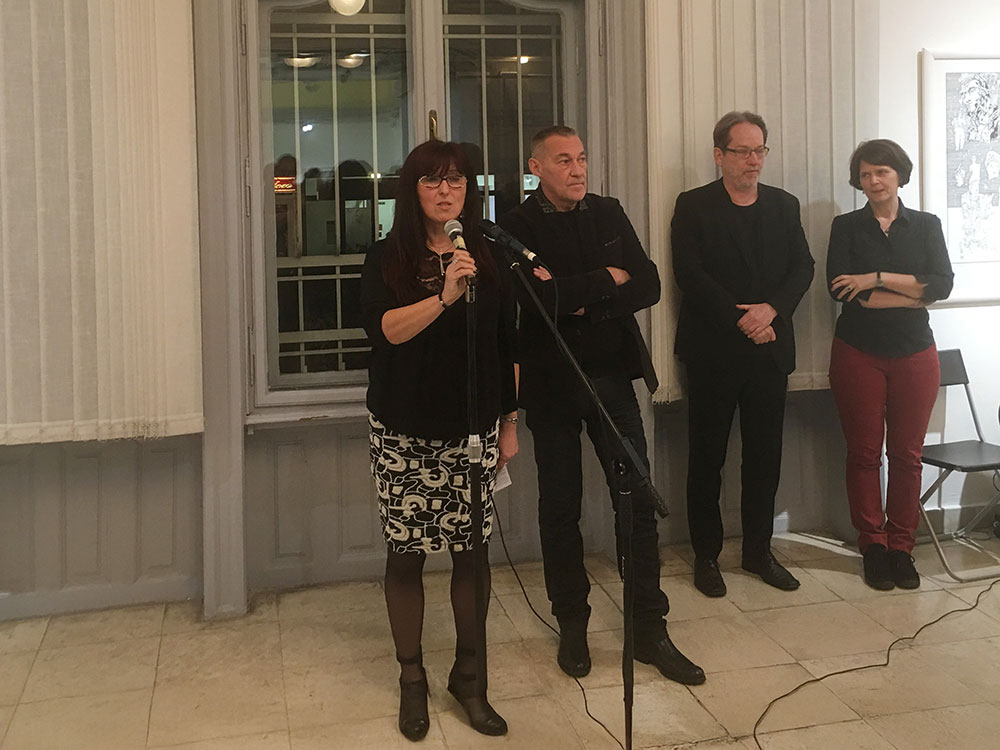 Bálványok bukása kiállítás