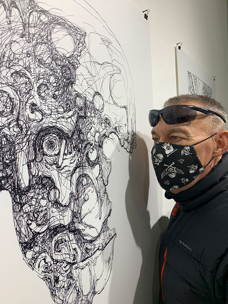 Köztes képek kiállítás