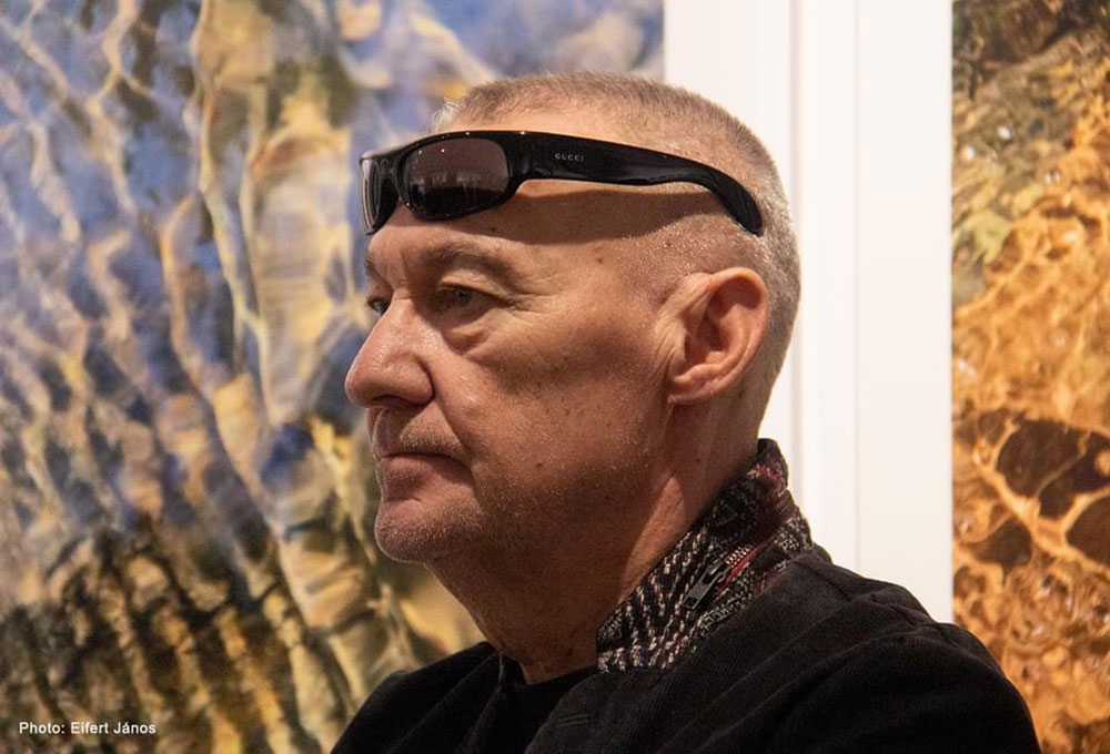 Végtelen színjáték kiállítás