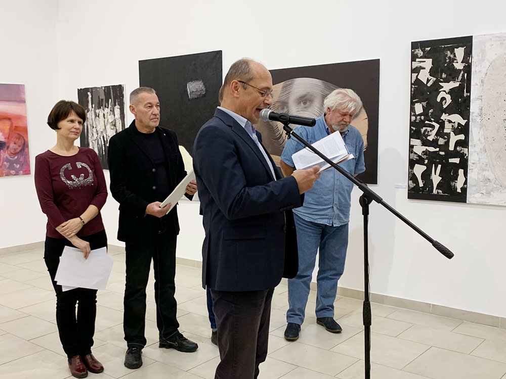 Család kiállítás