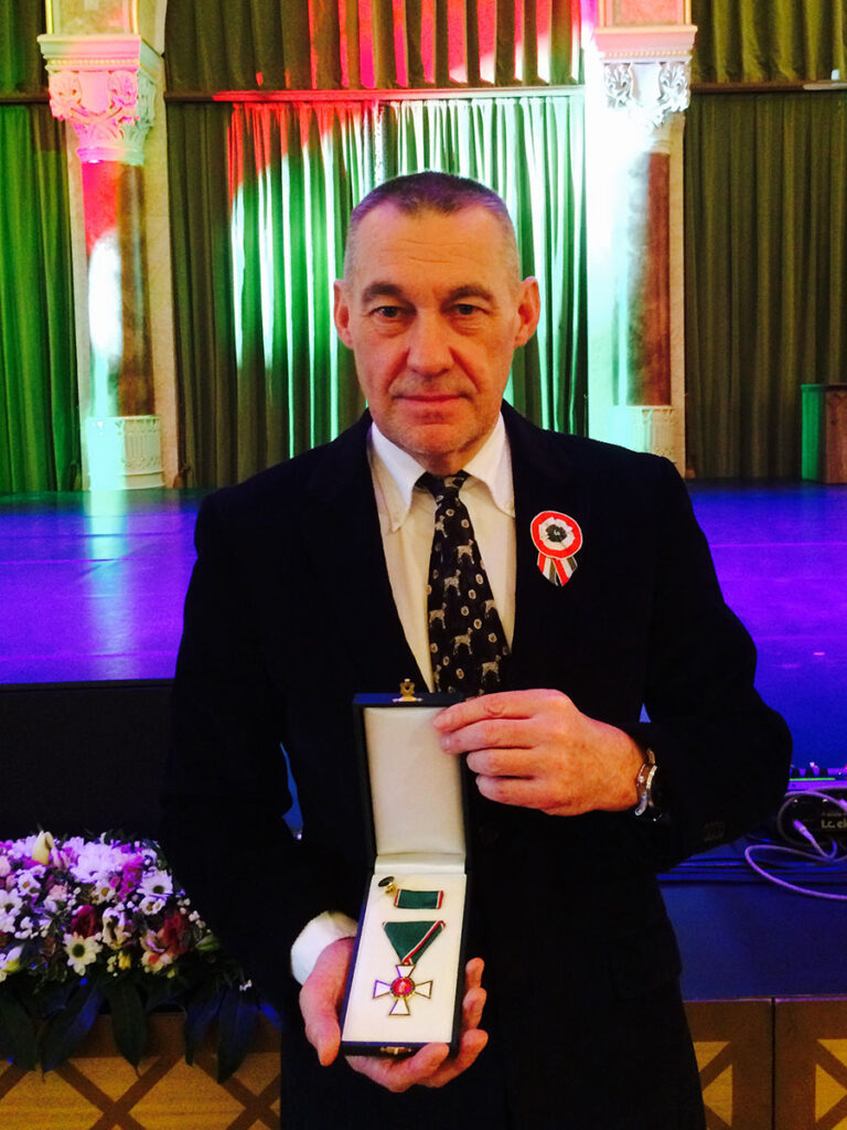 Magyar Érdemrend Lovagkeresztje