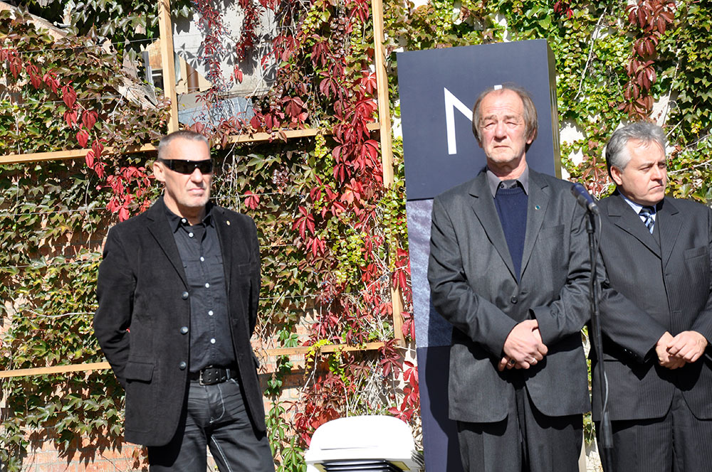 Négy elem kiállítás