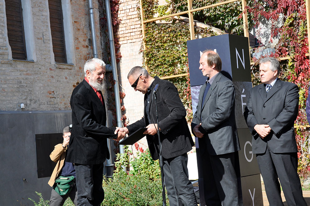 Négy elem kiállítás