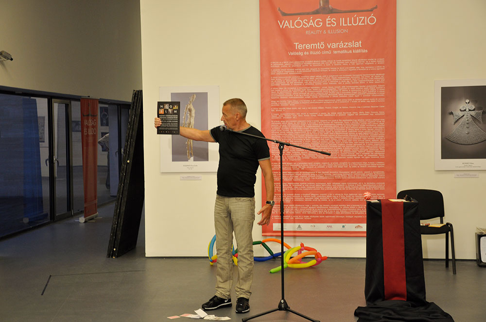 Valóság és illúzió kiállítás, Pécsi Galéria, Pécs