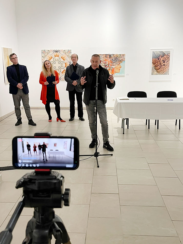 Dante univerzuma kiállítás