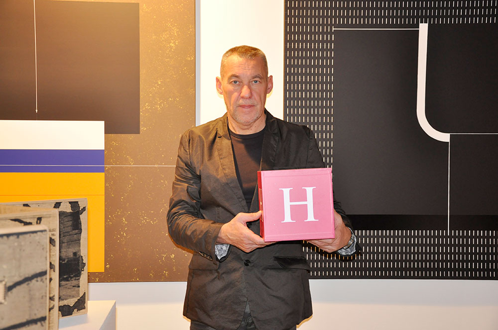 HUNGART könyvbemutató és kiállítás