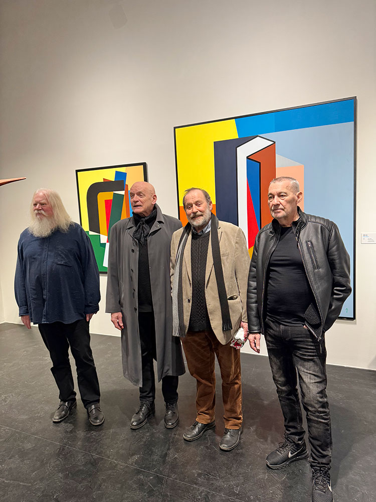 Köztes terek kiállítás